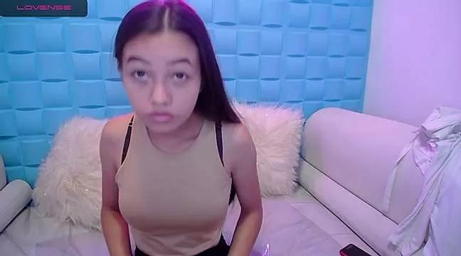 AnaisClark from StripChat