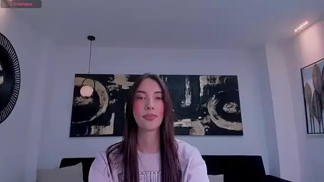 AnaisNin from StripChat