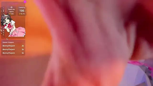 Discover our girls online shows and discover the company of countless livestreamers, with stunning shapes, sex toys and more.