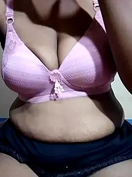 Analqueen1 from StripChat