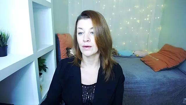 AnaMills from StripChat