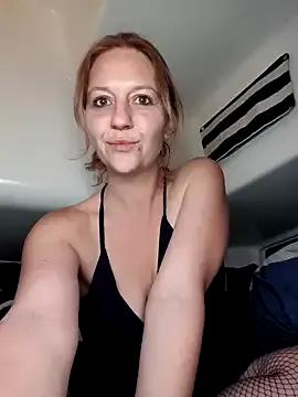 anayshotgirl from StripChat