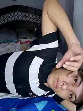 ANDERZONSTRIP from StripChat is Freechat