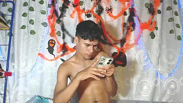 Andres_7676 from StripChat is Freechat