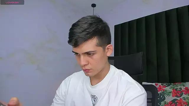 andres_foster from StripChat is Freechat