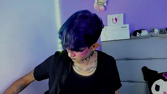 andrew_uwu_ from StripChat is Freechat