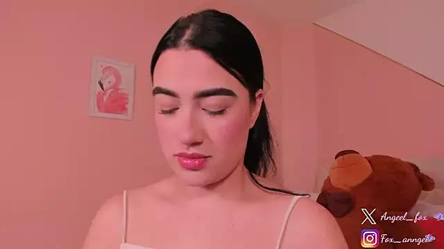 Angeel_fox webcams show profile image 