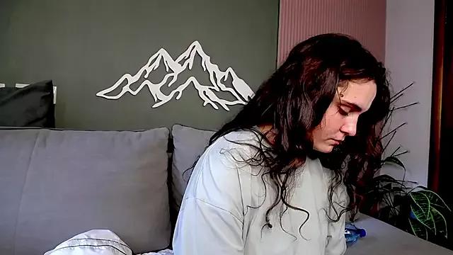ANGEL_CURLY webcams show profile image 