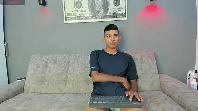 Angel_Lamberth webcams show profile image 
