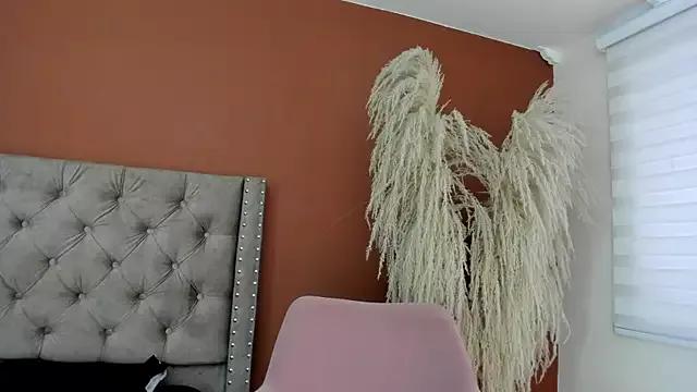 angela_fiory from StripChat is Freechat