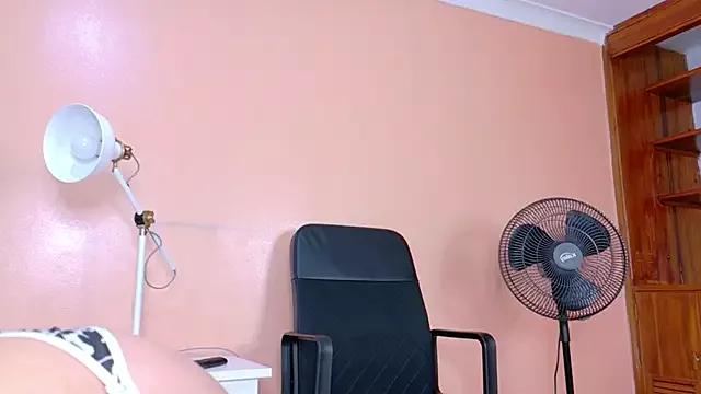 AngelaGutierrez__ from StripChat is Freechat