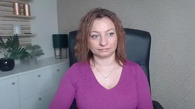 angelaSamt from StripChat is Freechat