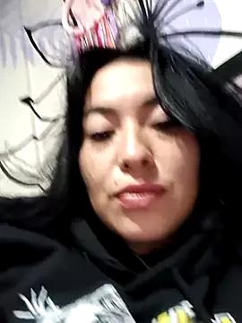 Angelicroose2 webcams show profile image 