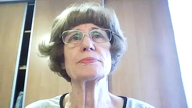 Anna72233 from StripChat is Freechat