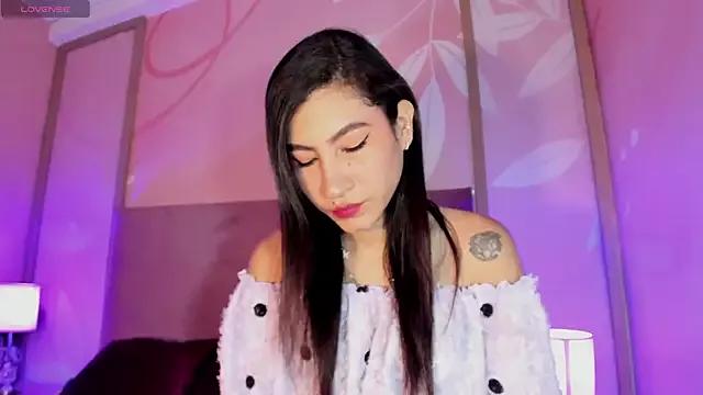anna_lew from StripChat