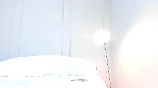anna_lorenss from StripChat