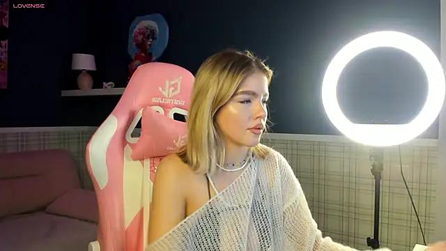 Anna_Robinson from StripChat