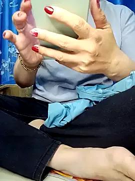 anna_sexxy01 from StripChat