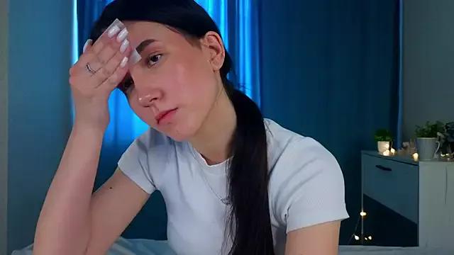 AnnaHarrison from StripChat