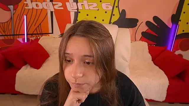 AnnaPearl from StripChat