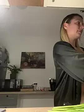AnnastasiaMills from StripChat