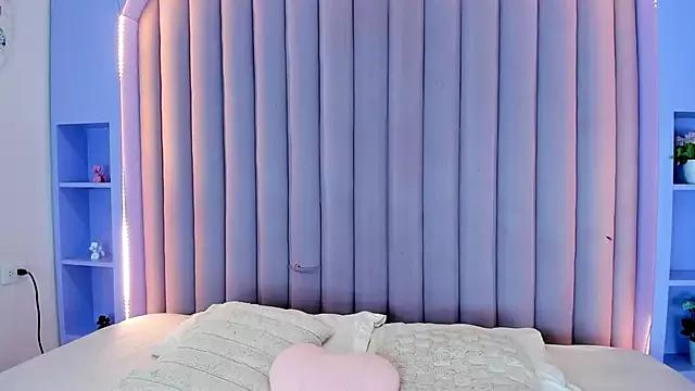 Annavic_ from StripChat