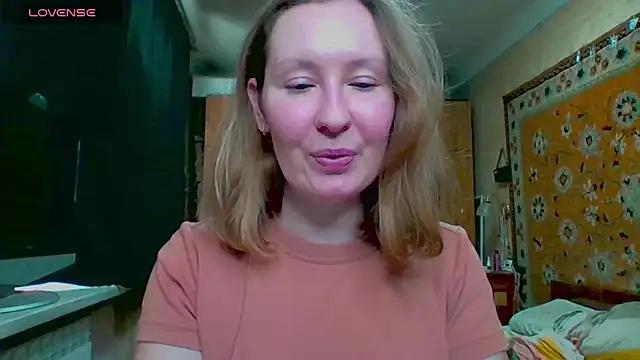 AnnaXLovers from StripChat
