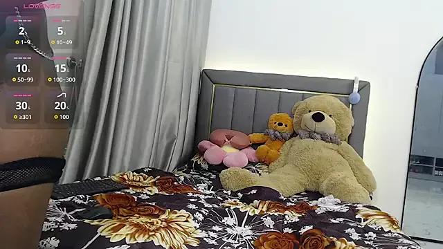 Annebarbiesc from StripChat