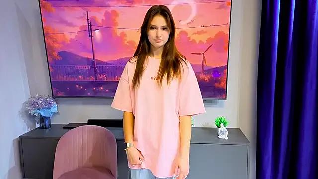 AnneNarain from StripChat is Freechat