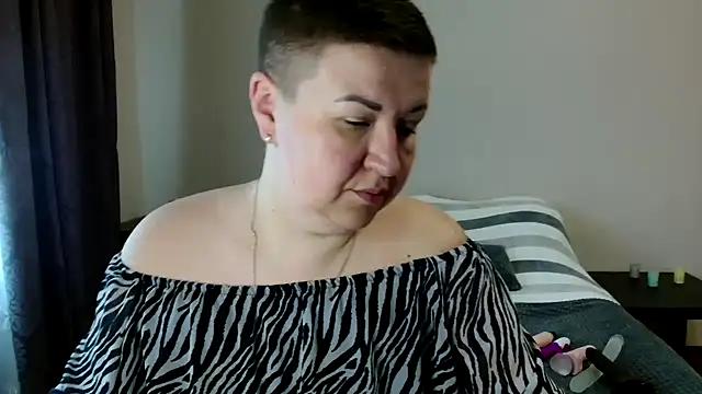 Annet1912 from StripChat
