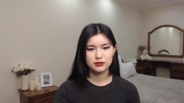 AnneTLi from StripChat