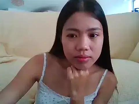 AnnewithanE from StripChat