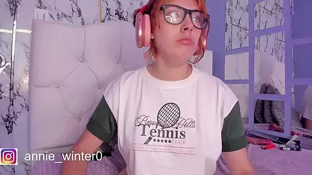 Annie__winter from StripChat