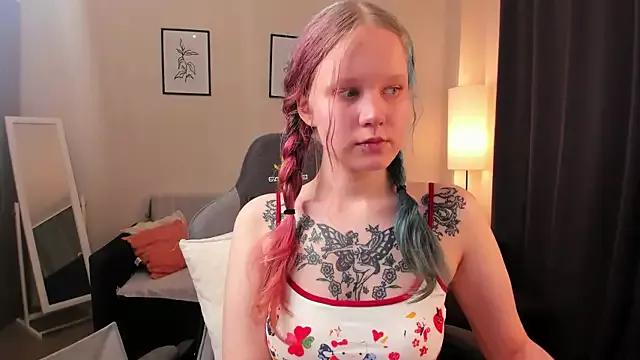 Annie_Forman from StripChat is Freechat