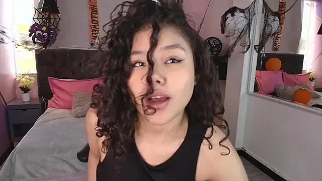 Annie_Lii from StripChat