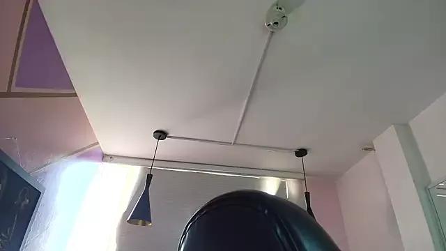 Annie_Lii from StripChat