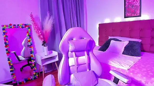 annie_rose11 from StripChat