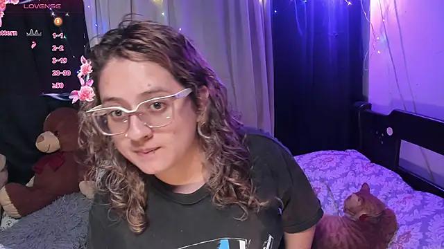 AnnieBigBoobs from StripChat