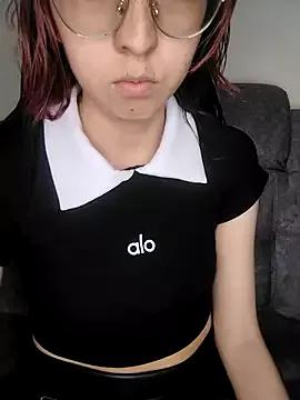 AnnieSparkle from StripChat is Freechat