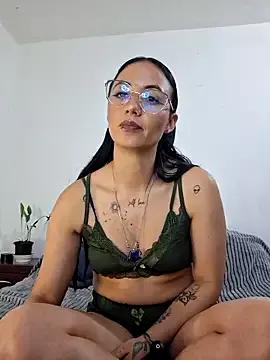 anny_roberts from StripChat
