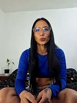 anny_roberts from StripChat
