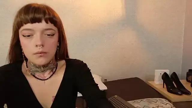 AnnyAndRoman from StripChat is Freechat