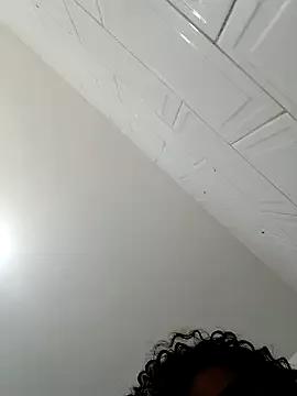 annybarros21 from StripChat