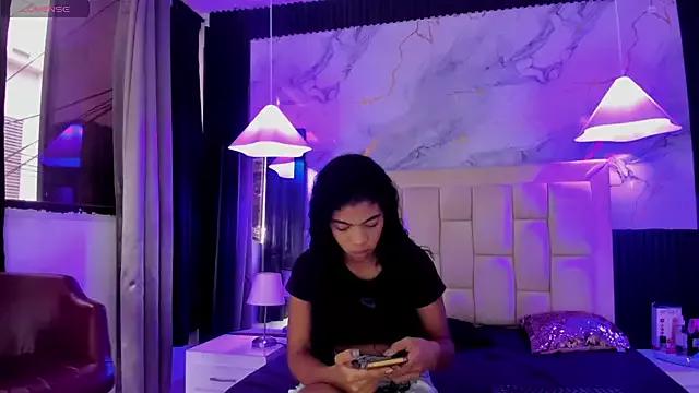 AnnyBorbon from StripChat