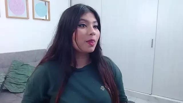 annylouis from StripChat
