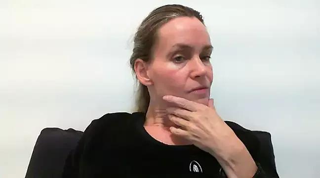 Annylove1 from StripChat