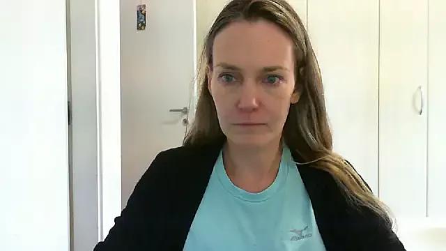 Annylove1 from StripChat