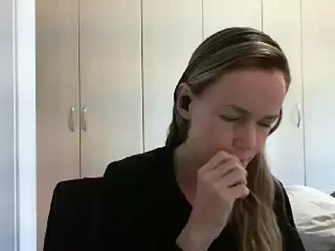Annylove1 from StripChat