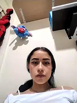 AnnySweett_ from StripChat
