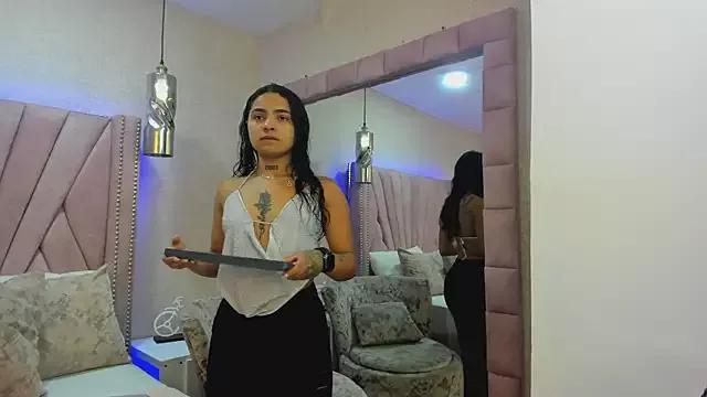 AnthonellaScotth from StripChat is Freechat